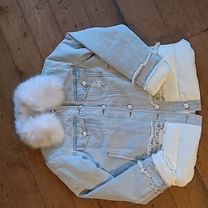 NWT Desigual Denim Jacket With Fur Collar